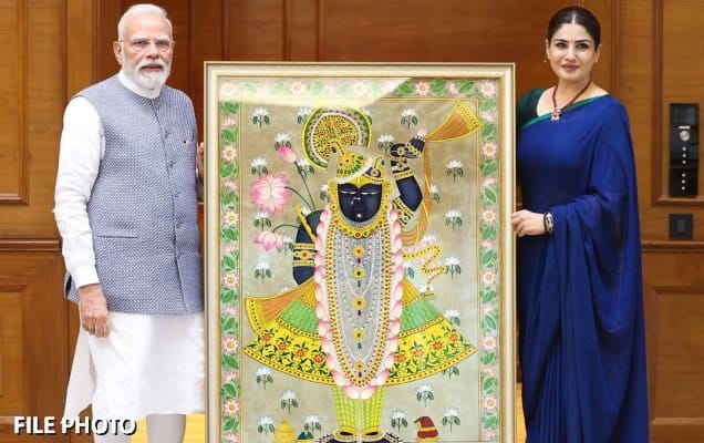 Raveena Tandon travels in Vande Bharat, hails ‘Make In India’ endeavor 