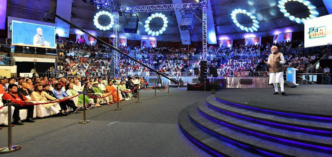 PM Modi interacts with people in the #MainBhiChowkidar programme 