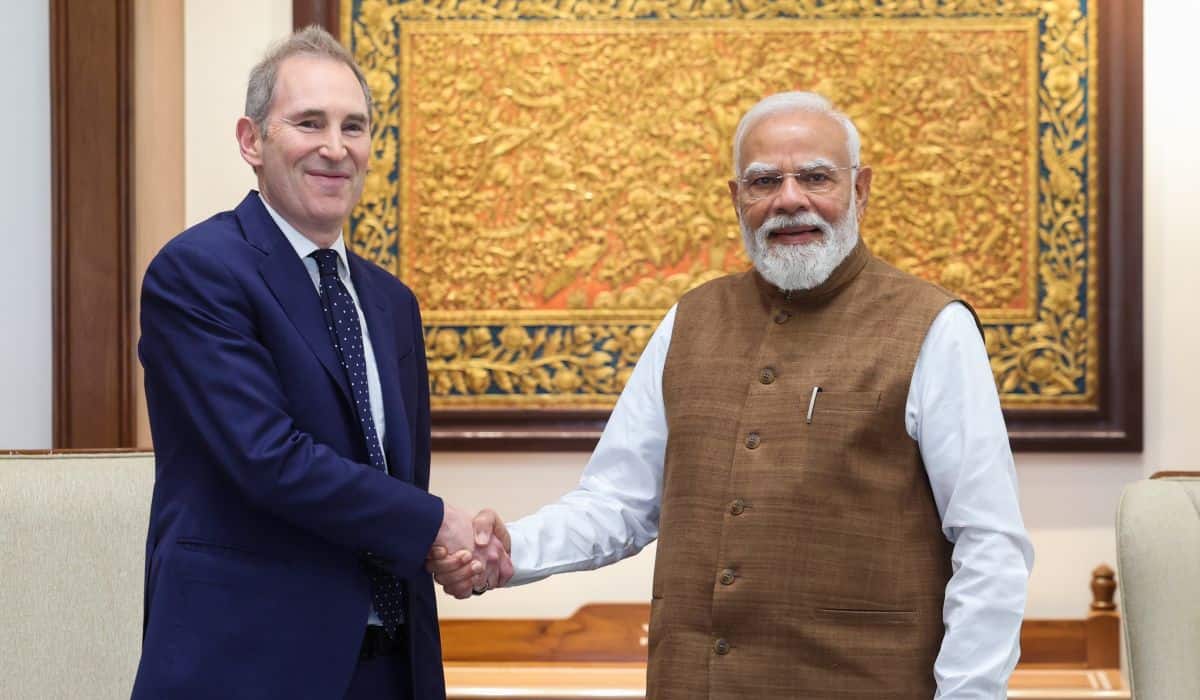 Mr. Andy Jassy meets the Prime Minister