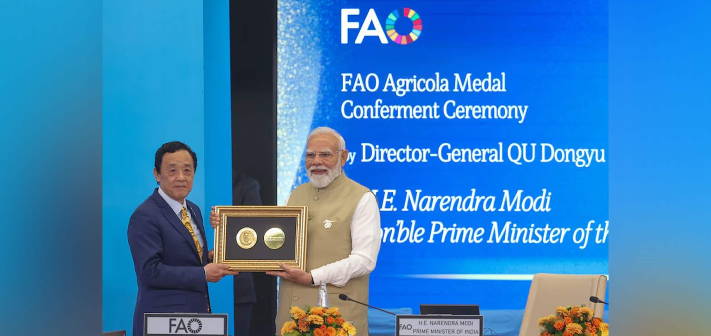 Prime Minister receives Agricola Medal from the Food and Agriculture Organization (FAO) of the United Nations in Rome