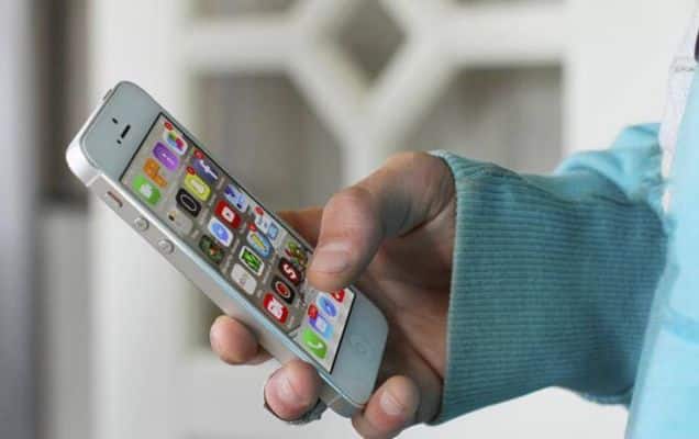 1 in 3 US smartphone imports now made in India, China’s lead shrinks  