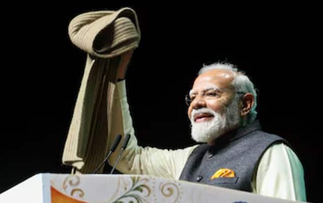 Muffler, cap, gloves: PM recalls gifts a New Zealander gave him 25-30 years ago