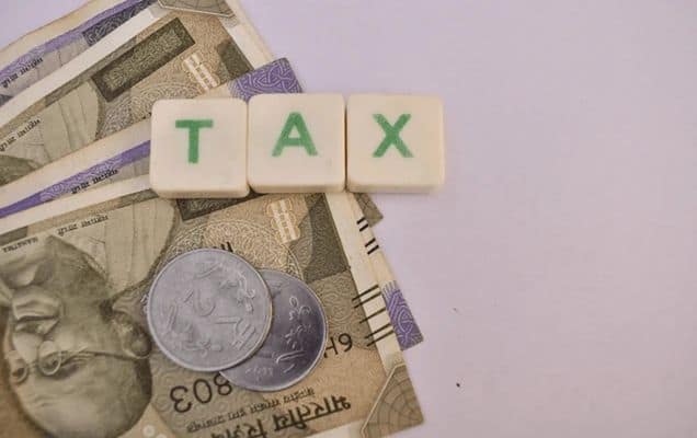 India boards 'reform express' in 2025, puts people before paperwork