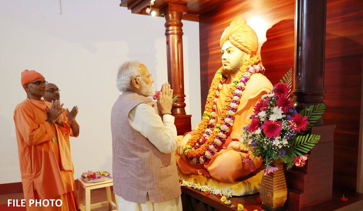 PM shares Swami Vivekananda’s historic address at the World Parliament of Religions at Chicago in 1893