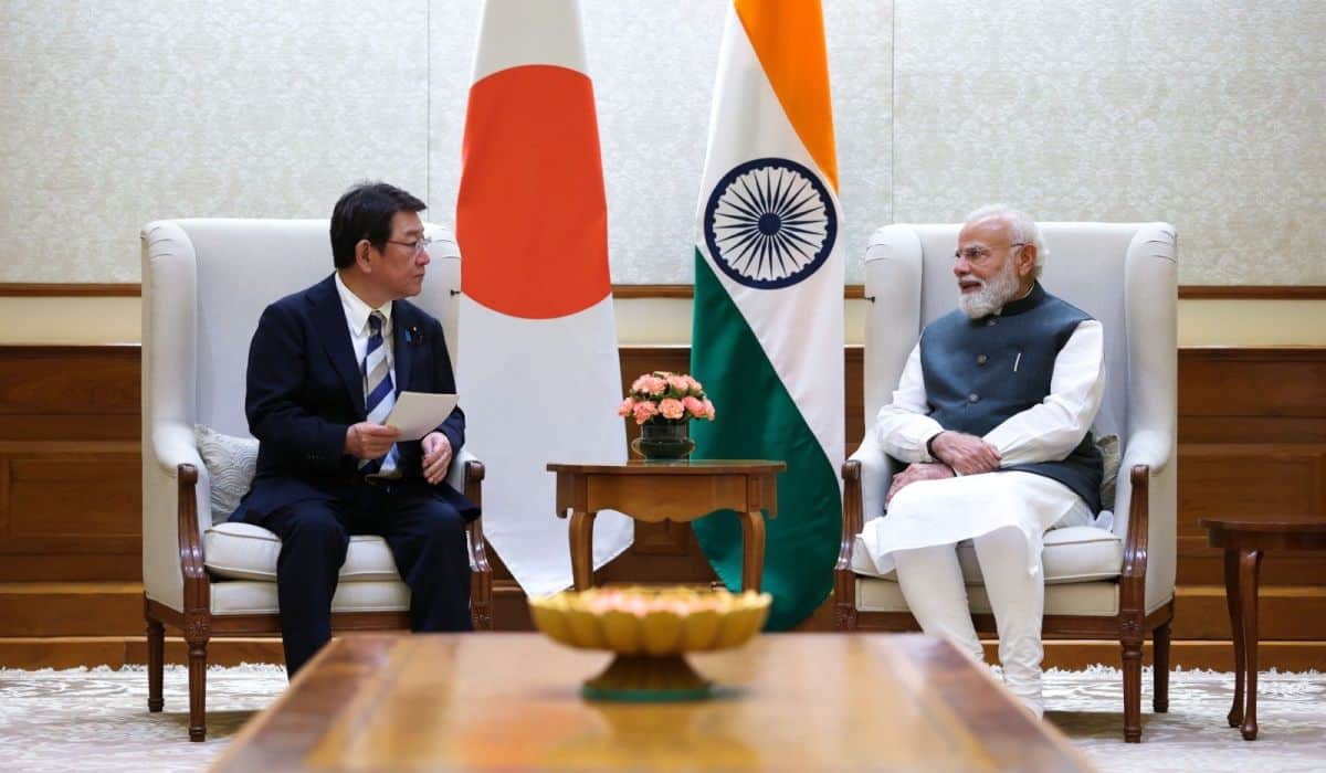 Minister for Foreign Affairs of Japan meets Prime Minister