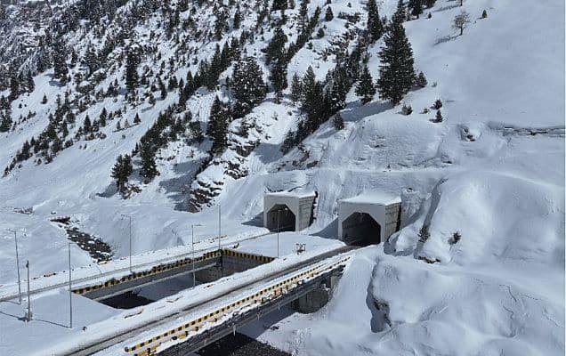 Zojila Tunnel achieves final breakthrough at 11,578 feet, bringing Kashmir-Ladakh link closer 