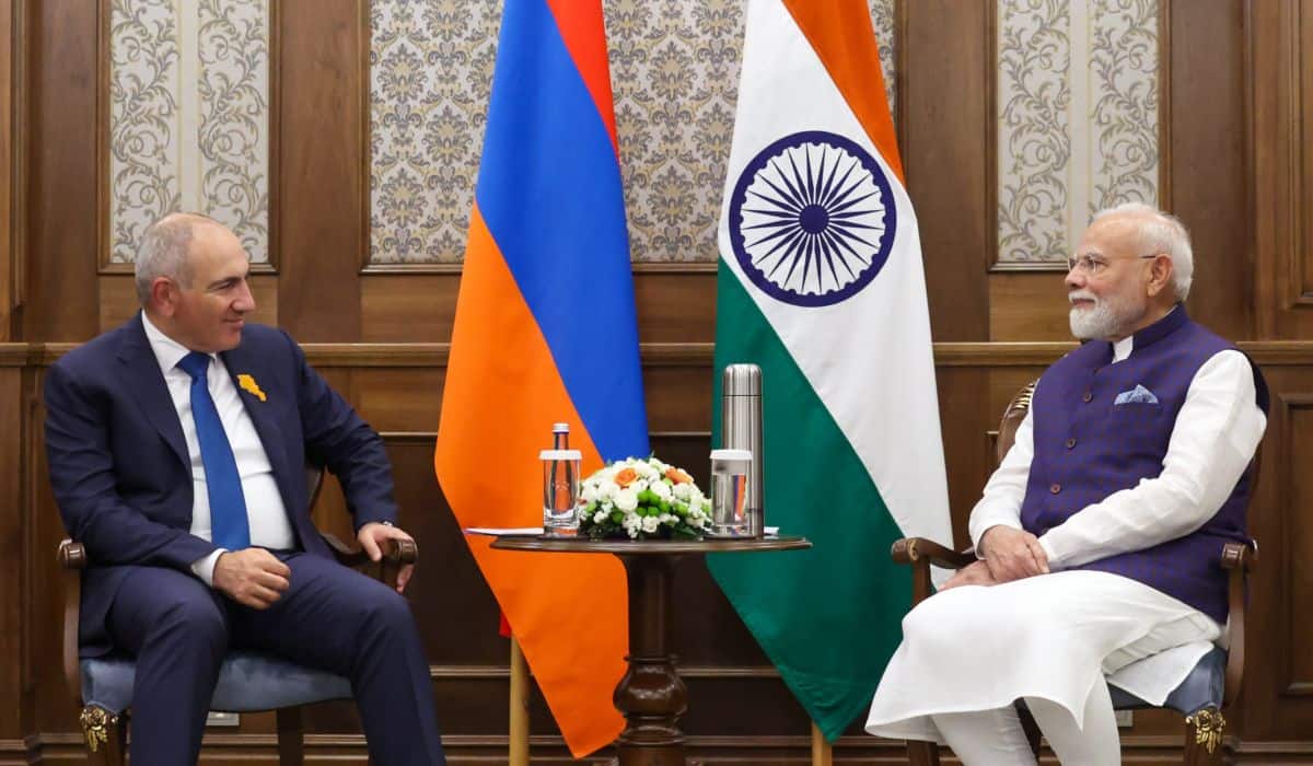 Prime Minister meets Prime Minister of the Republic of Armenia