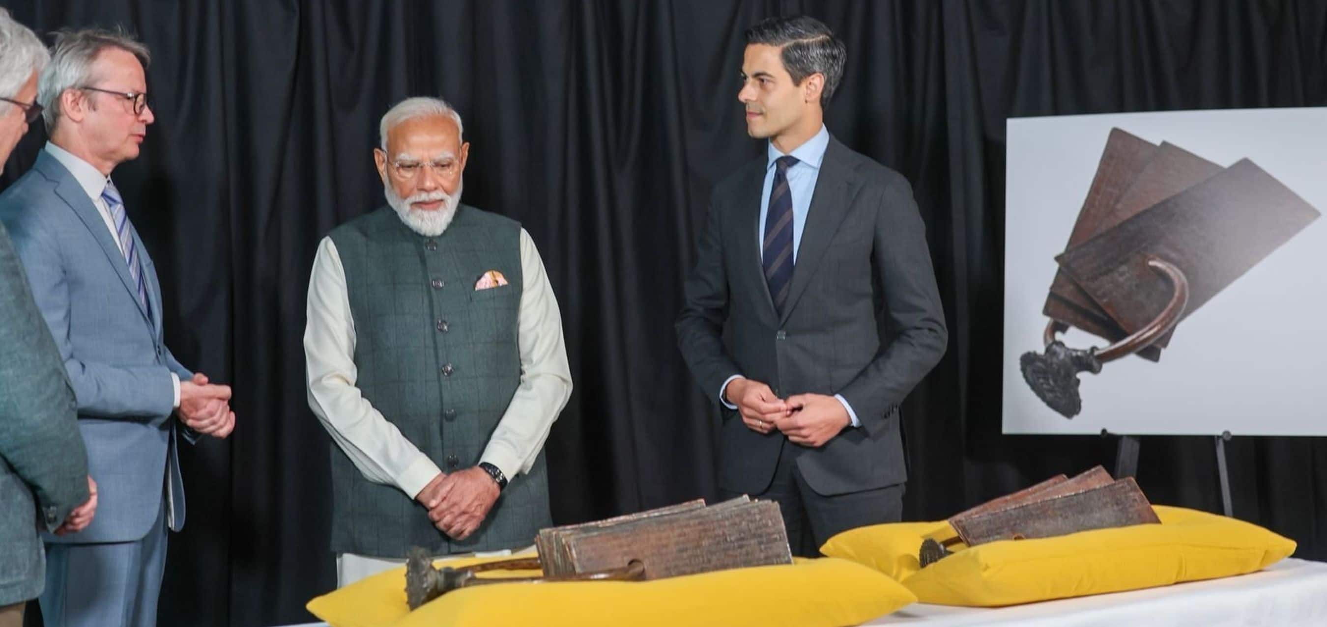 Restitution of Chola Copper Plates