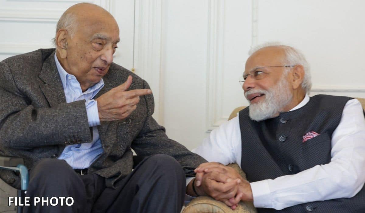 PM Modi  condoles the passing of Shri Mohan Lal Mittal Ji