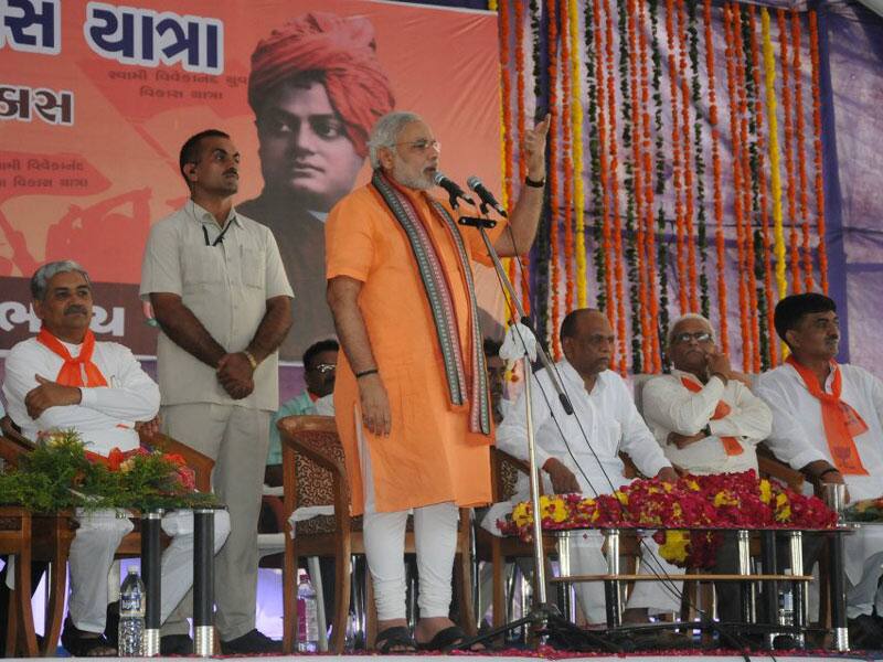 Tremendous support for Vivekananda Yuva Vikas Yatra on Day 4 across Central Gujarat