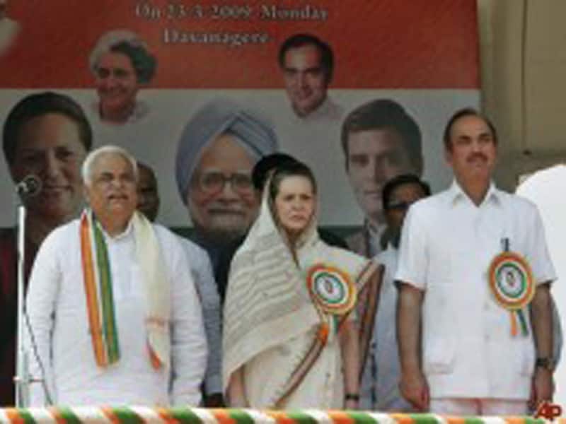 Sonia Gandhi can't understand the plight of poor: Modi