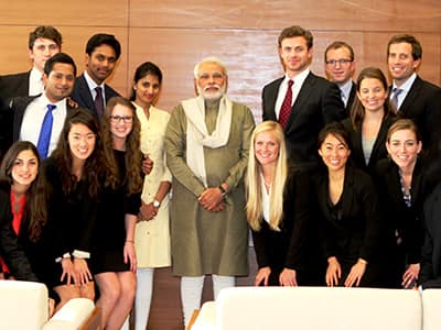Narendra Modi meets delegation of students from Stanford University